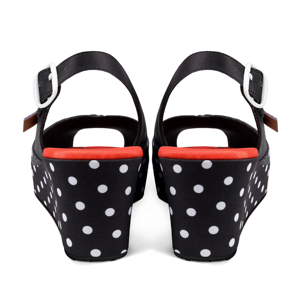 Chocolaticas® Rockabilly Women's Mary Jane Sandal - Image 4