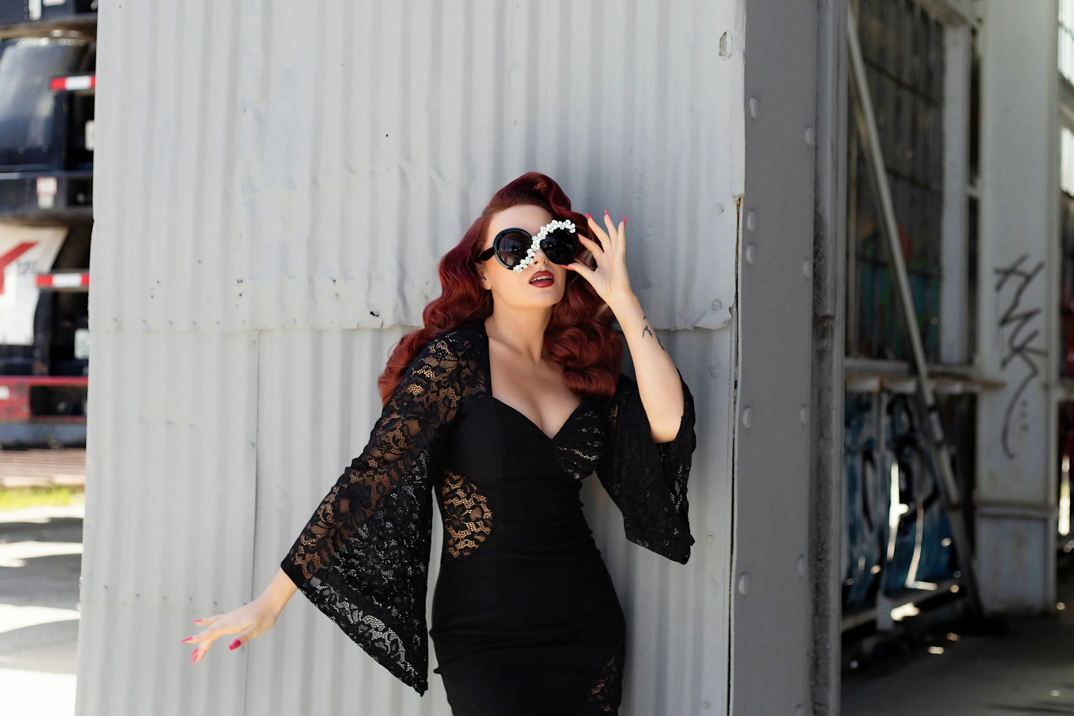 Weasel Wear Deborah Asymmetrical Lace Dress - Image 4