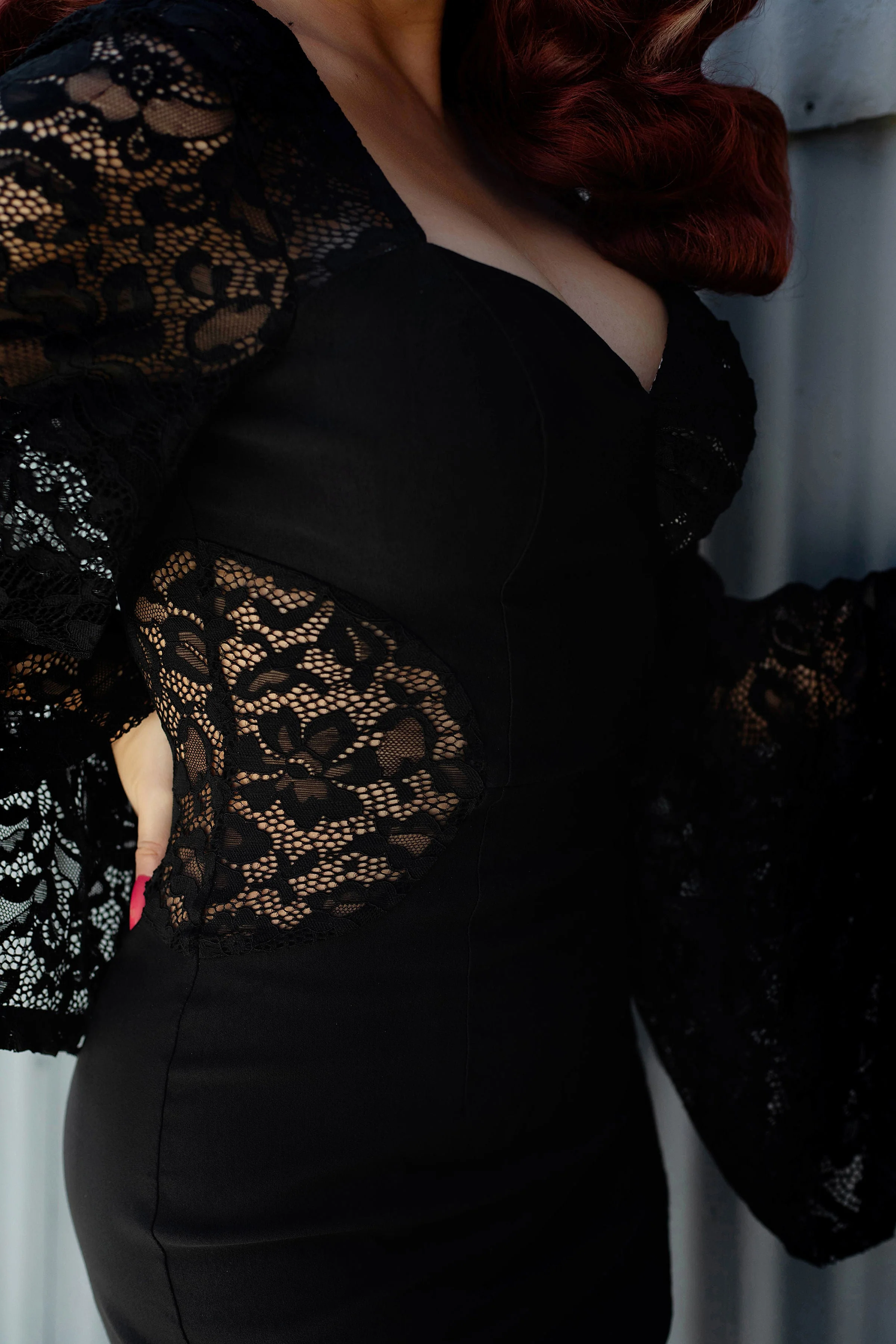 Weasel Wear Deborah Asymmetrical Lace Dress - Image 8