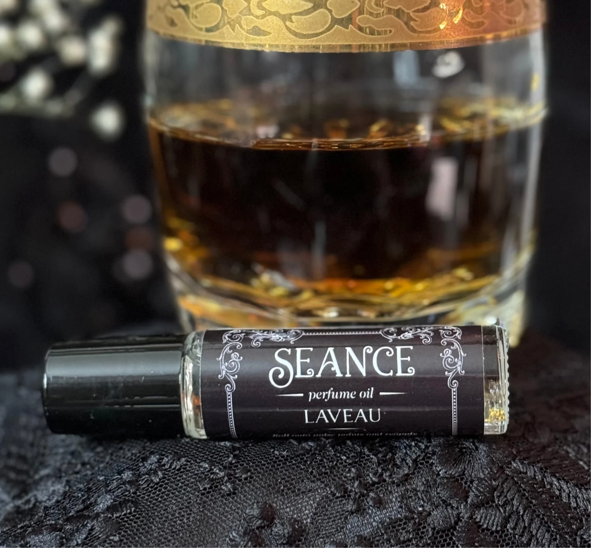 Laveau (sandalwood & bourbon) by Seance - Image 5