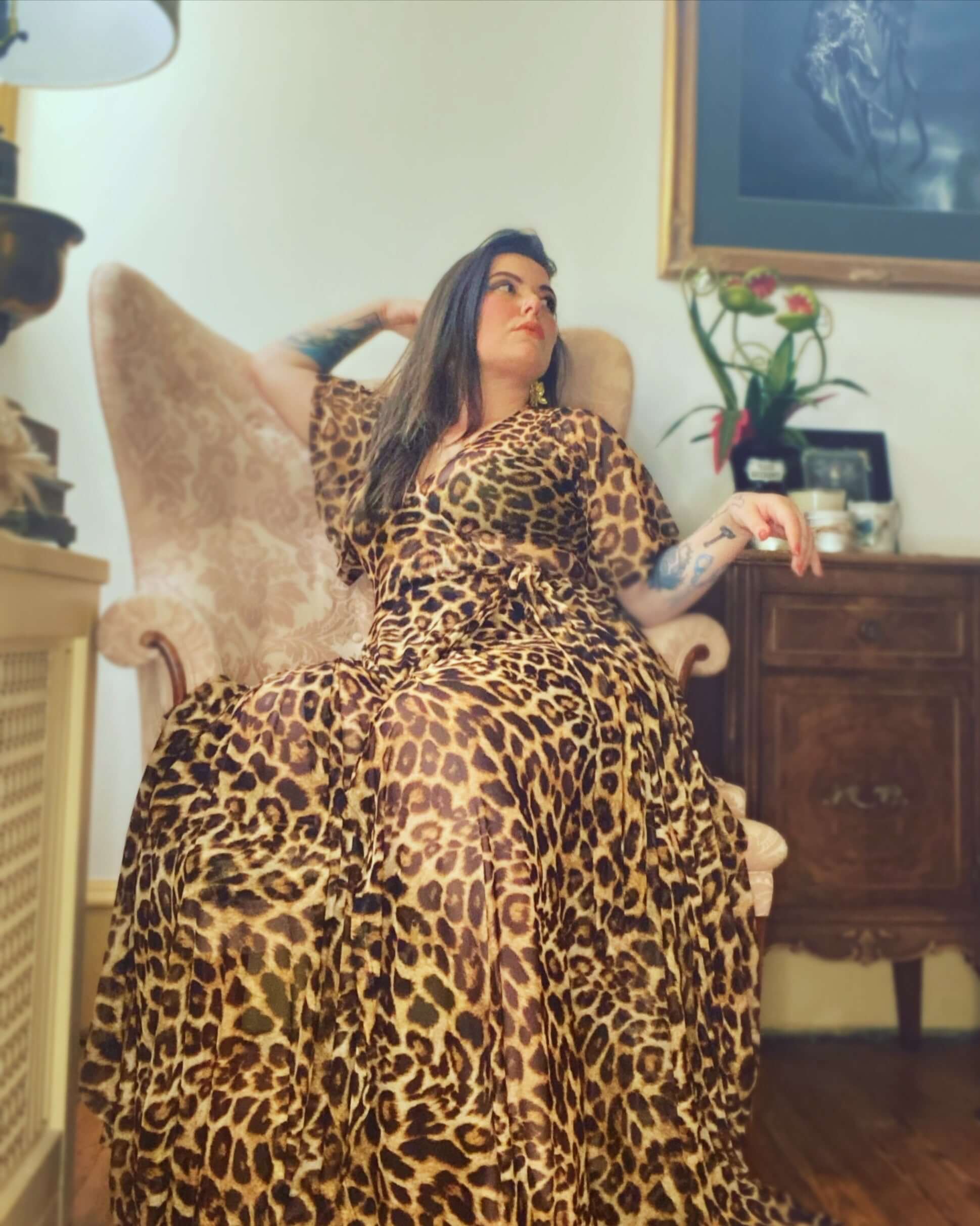 Lydia dress in Leopard Mesh - Image 4
