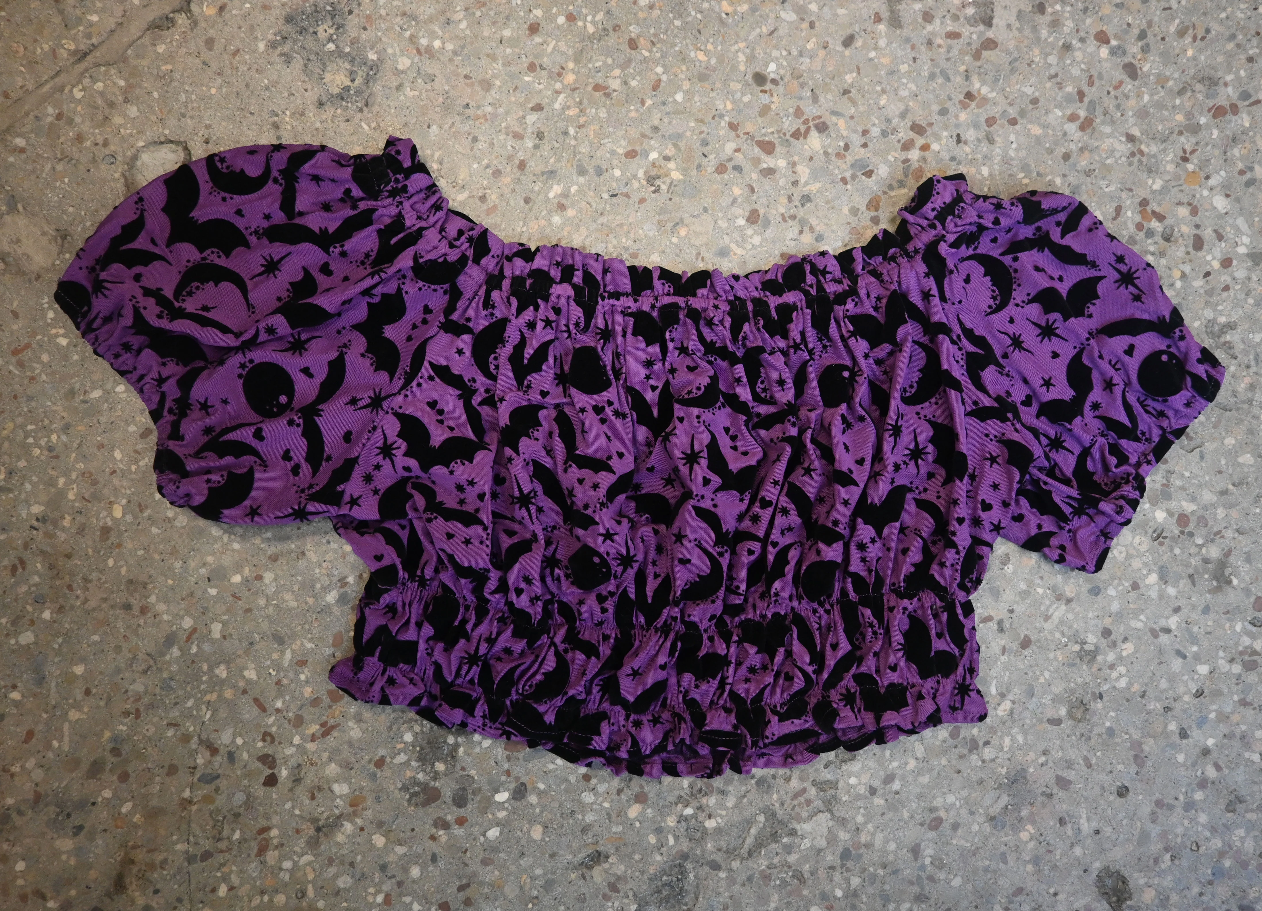 *PRE ORDER* QUEEN OF HALLOWEEN CROPPED MESH CUTIE PIE TOP - Image 4