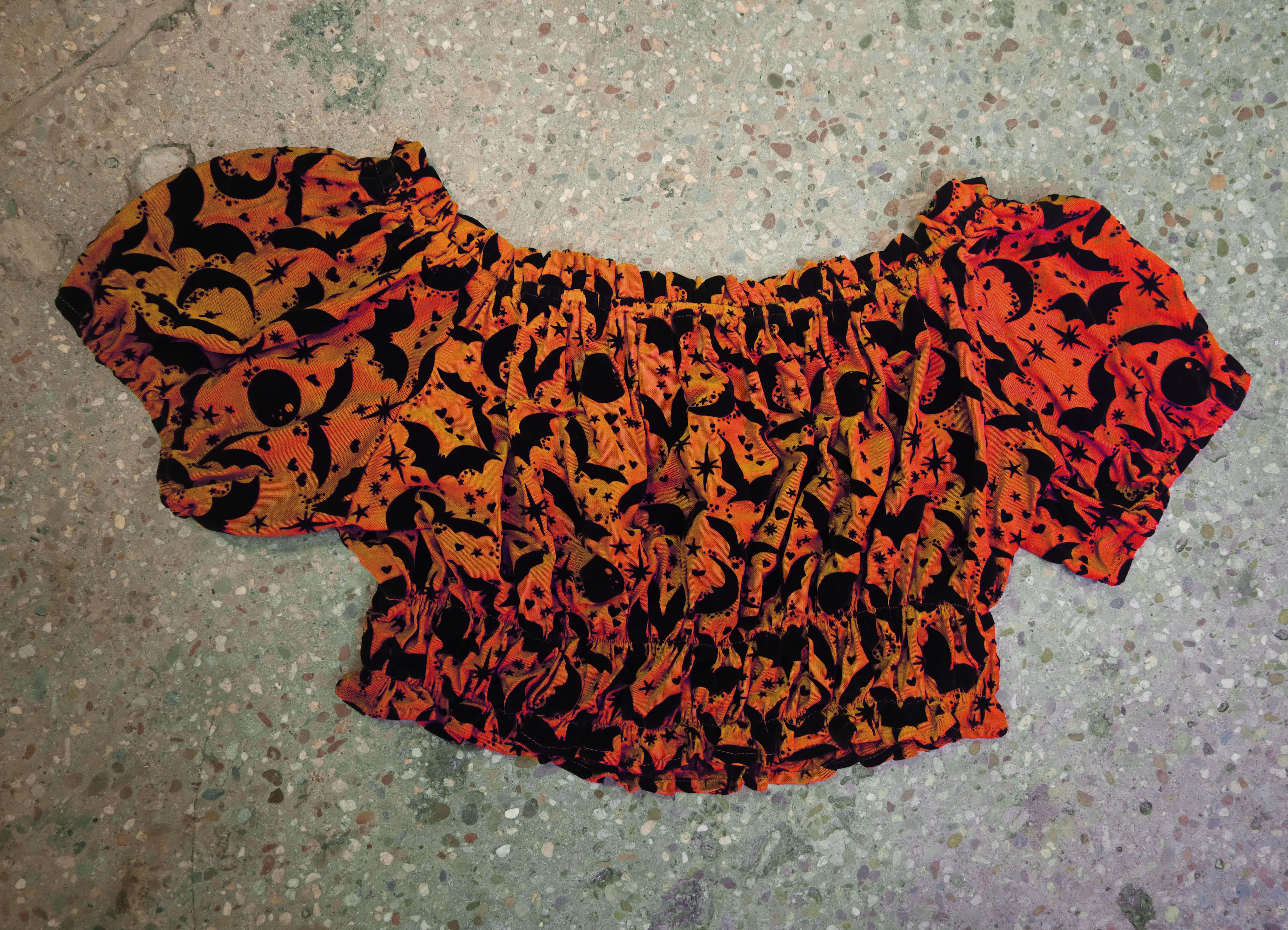 *PRE ORDER* QUEEN OF HALLOWEEN CROPPED MESH CUTIE PIE TOP - Image 5