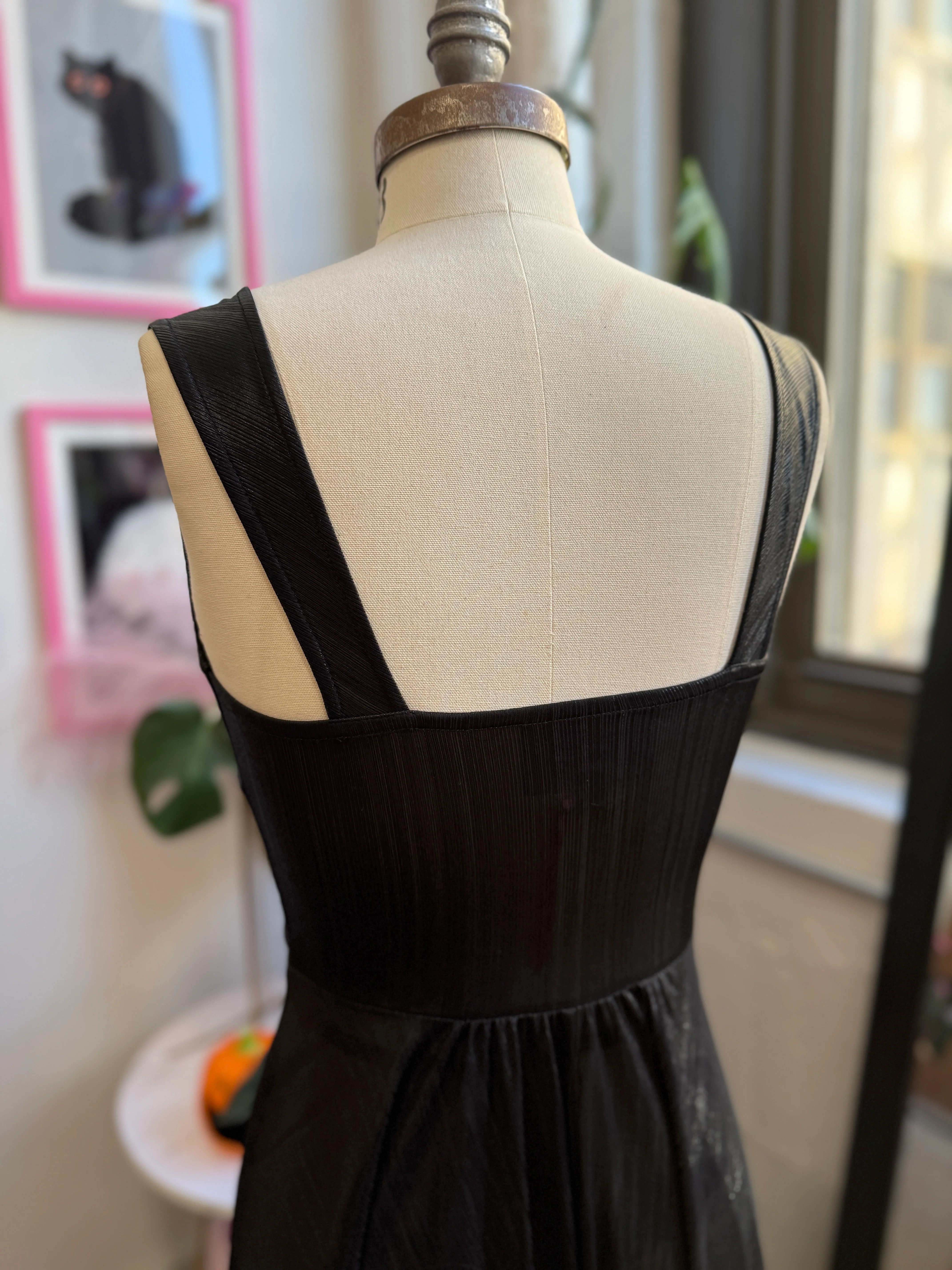 Siren Dress in Black Ink - Image 4