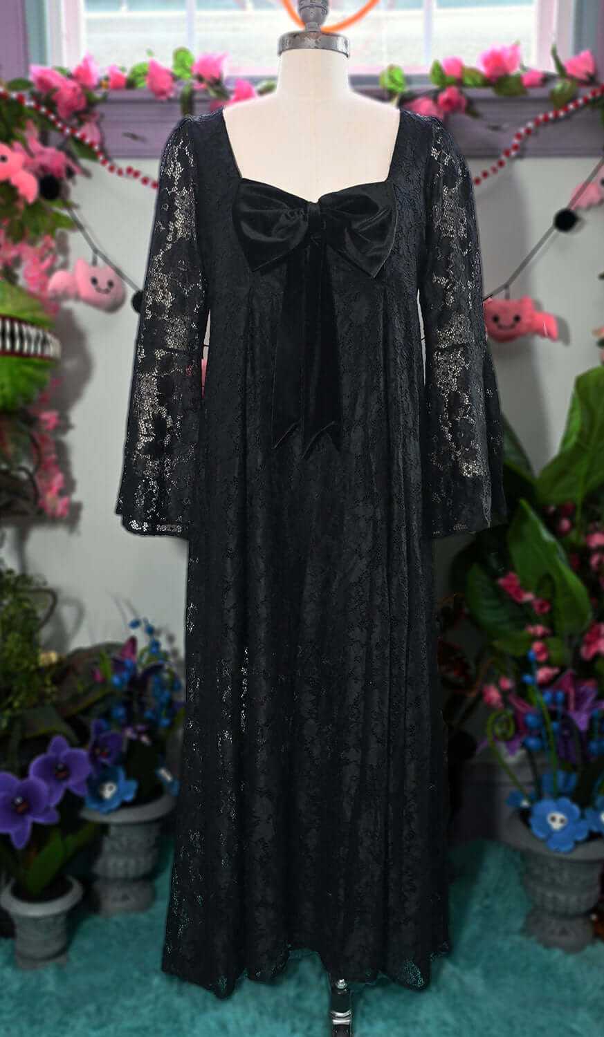 Priscilla 60's Bell Sleeve Lace Maxi Dress in Black - Image 3