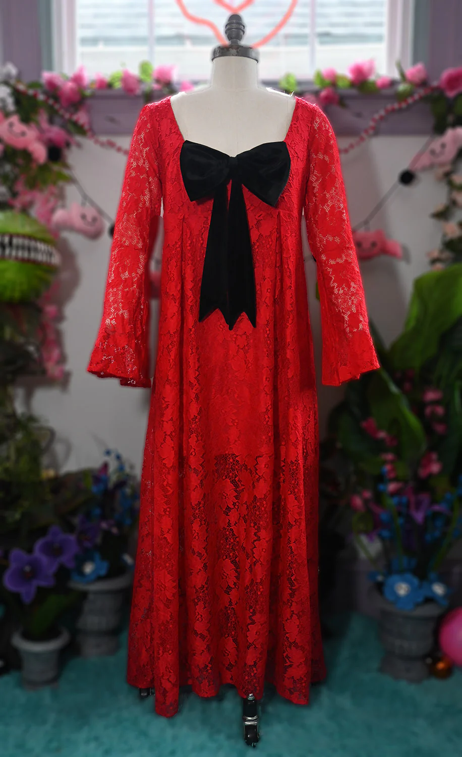 Priscilla 60's Bell Sleeve Lace Maxi Dress in Red - Image 3
