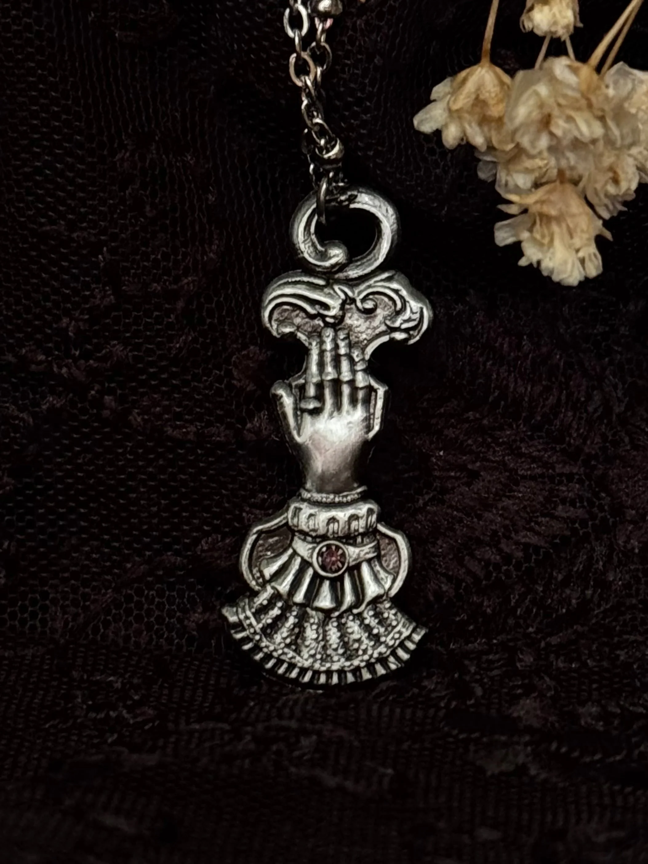 The Medium necklace by Seance - Image 2