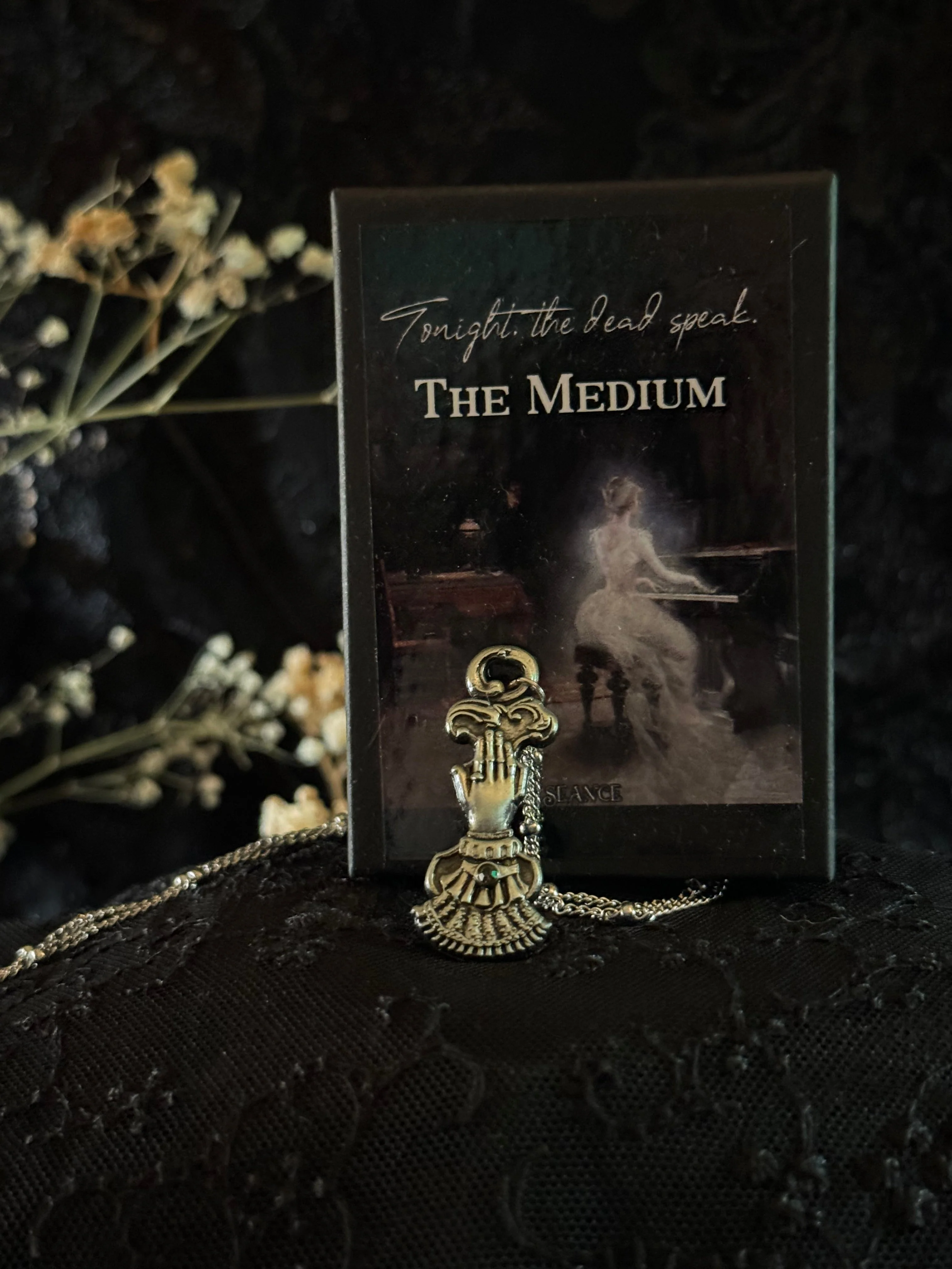 The Medium necklace by Seance - Image 5