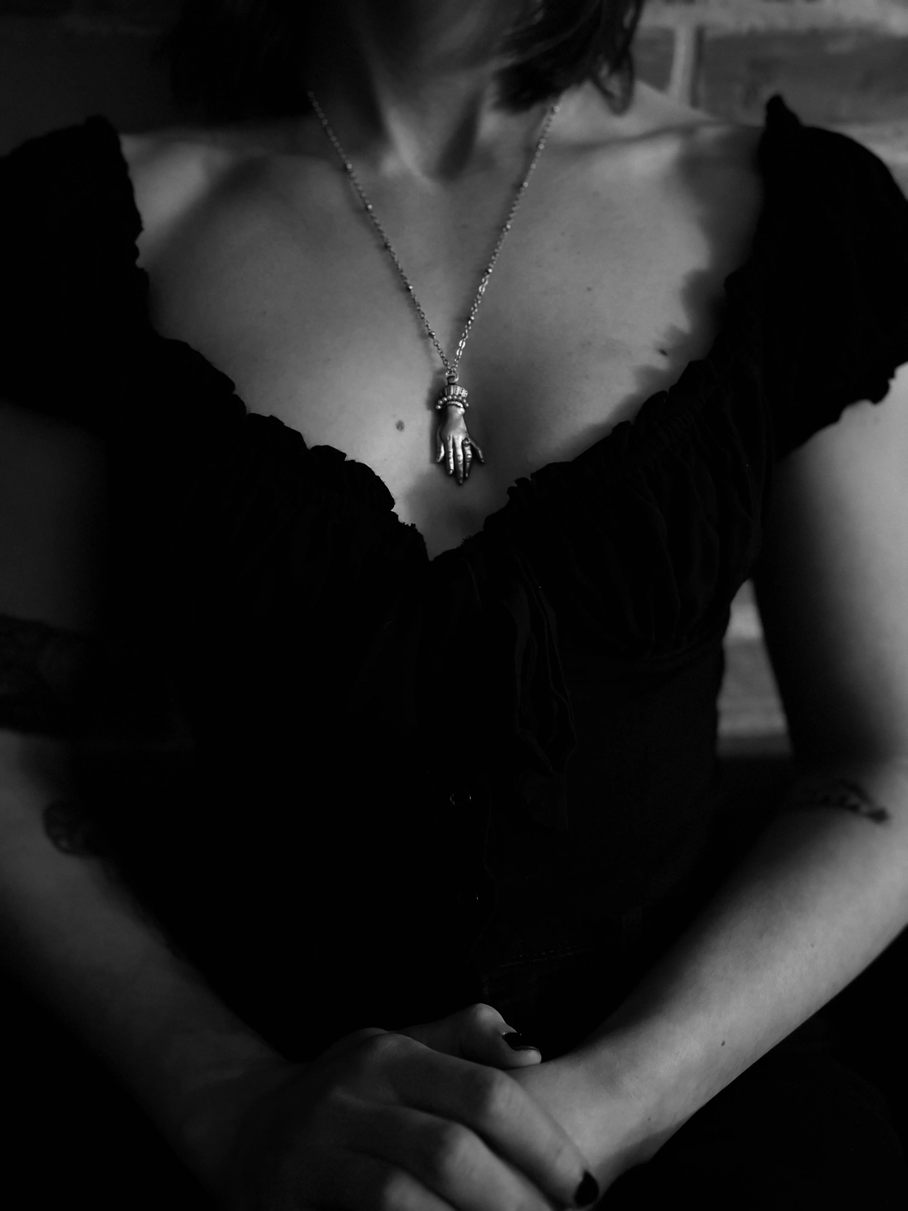 Victorian Hand necklace by Seance - Image 10
