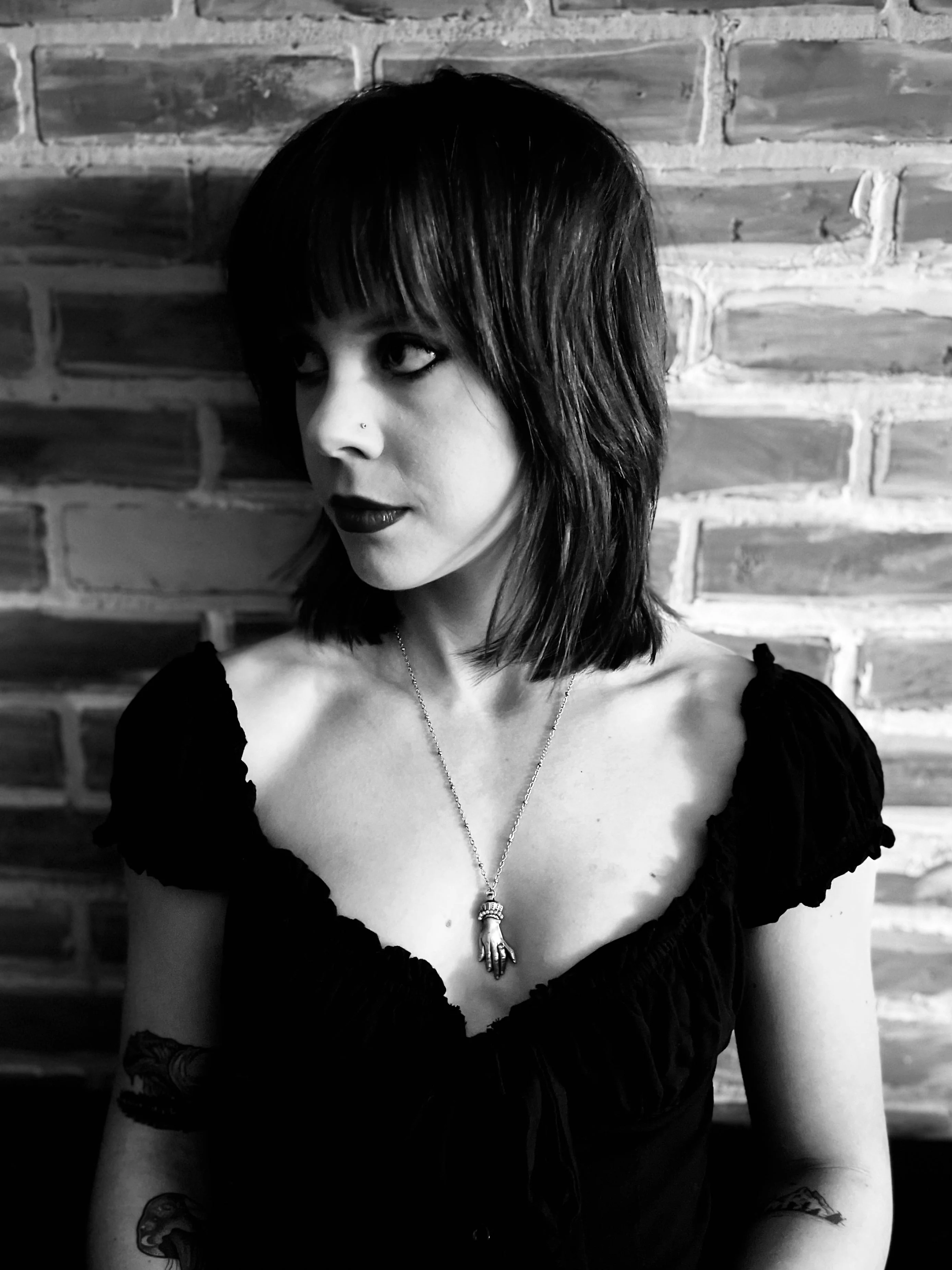 Victorian Hand necklace by Seance - Image 3